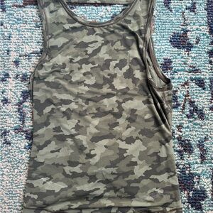 Camo Lululemon tank top